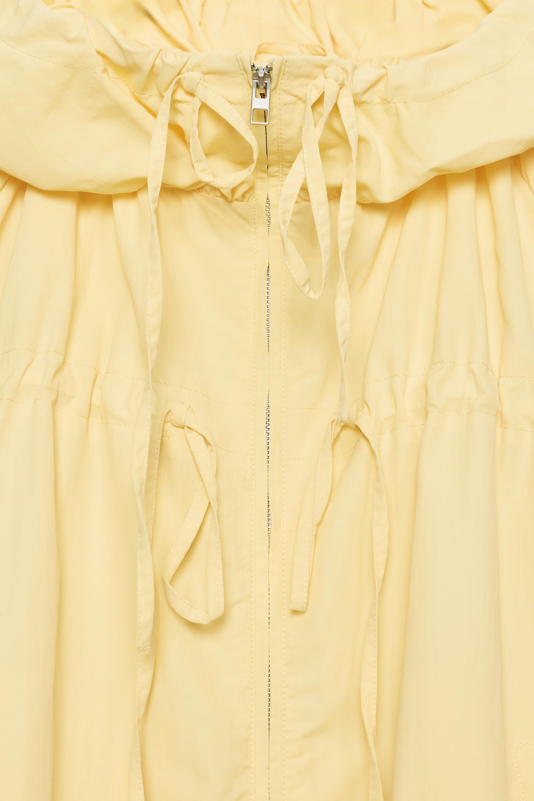 VESTE EN NYLON AVEC LACETS